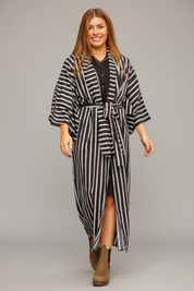 Musta raidallinen kimono Aomori Black