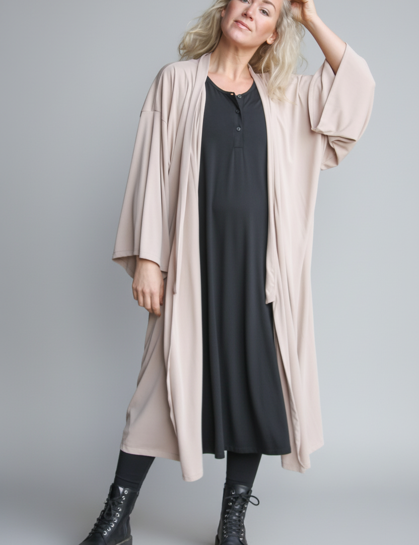 enhanced-beige_kimono_1_2048x2048_a8880c9d-8ed6-4467-b2d9-c9a5130256a2.png