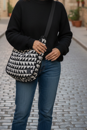 Black/White Patterned Bag Hamra Black White Triangle Print