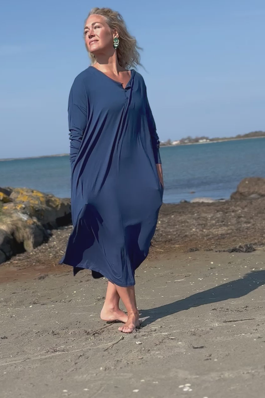 Blue Dress Linn Insignia Blue