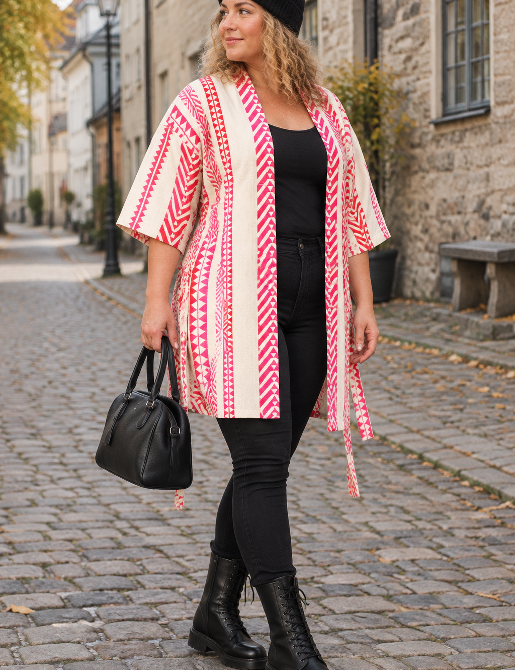 Rödrosa kimono öppen från sidan